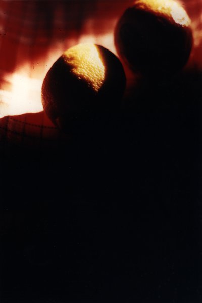 Deux sphères orange.