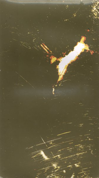Vue non identifiée. Image avec traces de brûlures.