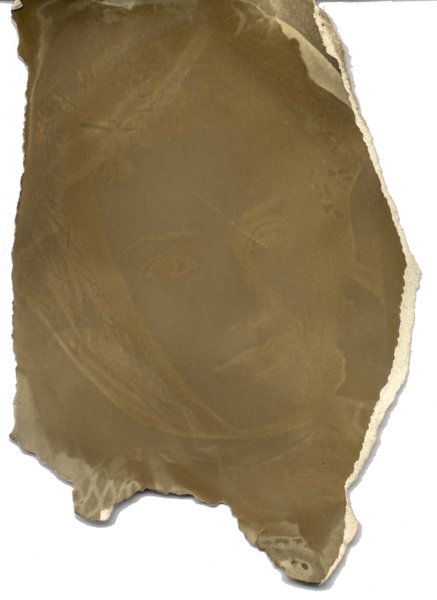 Visage de femme. Noir et blanc. Négatif.