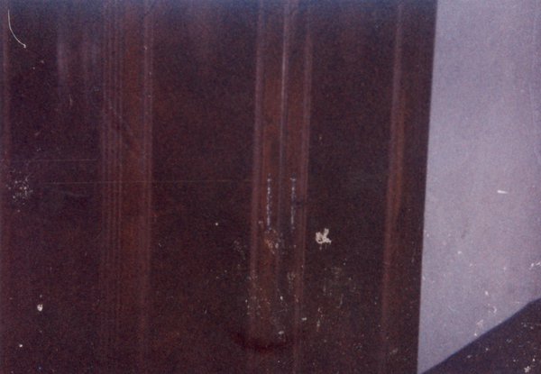 Armoire.
